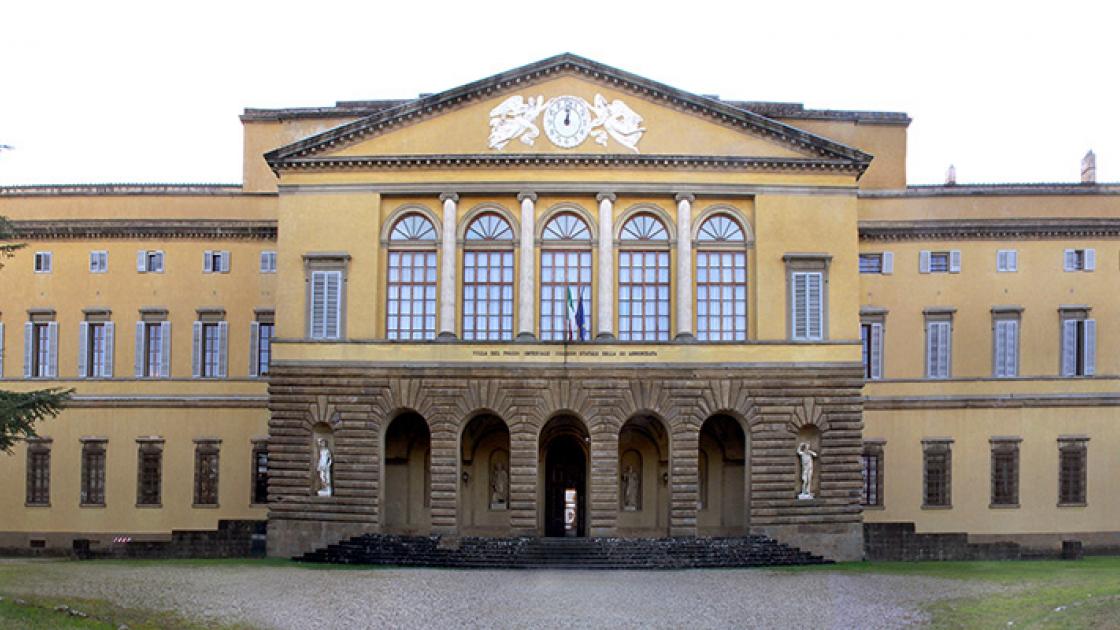 Foto de escola privada High School em Florença, onde estudam estudantes de intercâmbio em Itália