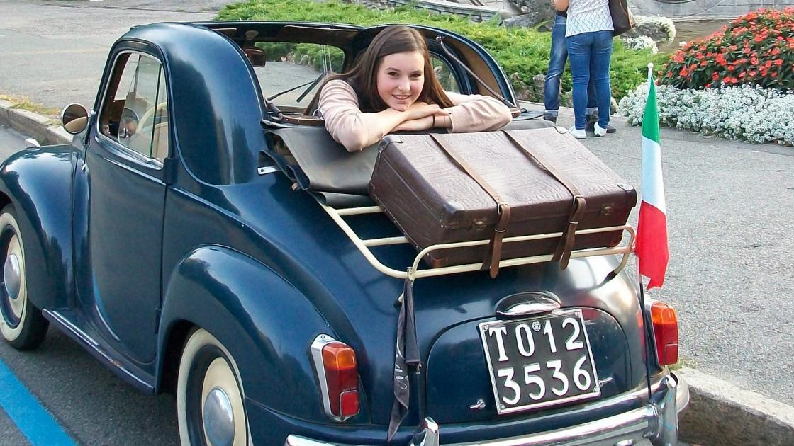 Foto de estudante de intercâmbio em viagem cultural pela Itália Foto de estudante de intercâmbio em viagem cultural pela Itália